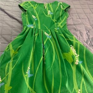 Elizabeth McKay Virginia Dress in Meadow.  Women’s size 6